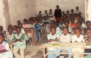 LES �L�VES DE LA CLASS.. Ecoles du Monde - 